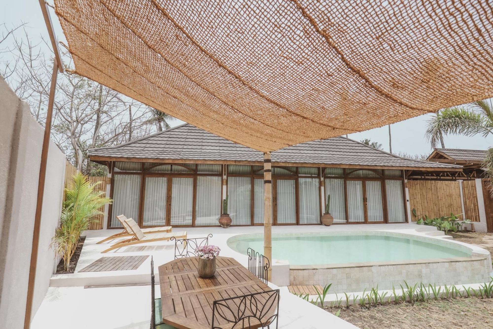 Kalyana Villa Гили Еър Екстериор снимка